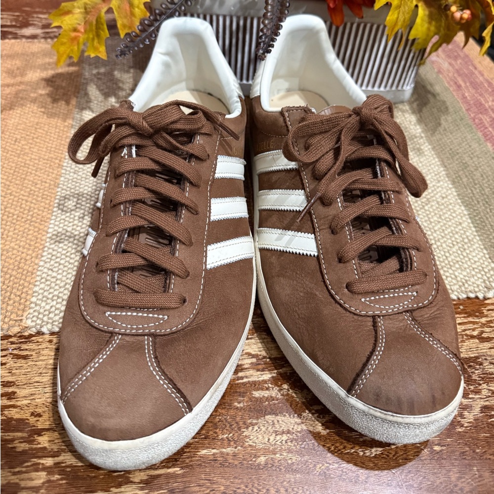 Adidas Men’s Gazelle Brown/Cream Sneakers Size 12